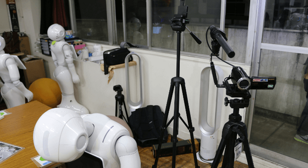 とのさまラボの西田寛輔さんやロボットパートナーとして活躍中の太田智美