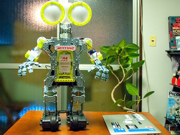 Omnibot】MECCANOID(メカノイド) 作ってみた。 | ロボスタ - ロボット