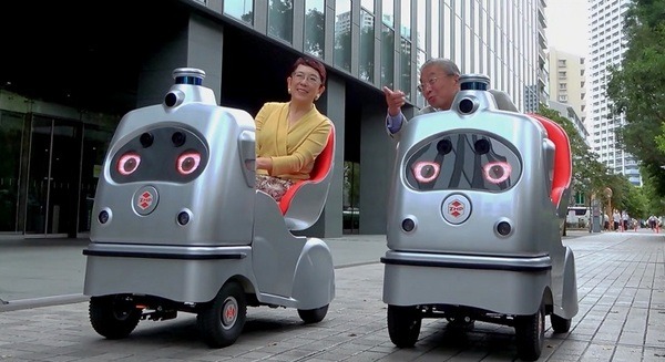 ZMPの自動運転ロボットシェアリングサービス「ラクロシェア」、2台で