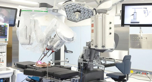 \"Team J\"が贈る最先端の内視鏡下大腸手術 : 単孔式からロボット手術まで Amazon.co.jp: “Team J”が贈る最先端の内視鏡下大腸手術: 単孔式から