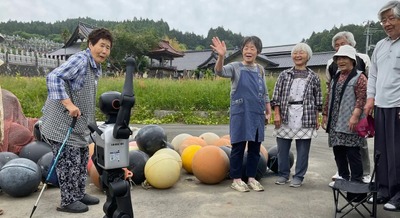 農村でヒューマノイドと共生する新事業が陸前高田市で始動 Booster K1 eduとUnitree Go2を仁藝が地域に導入 画像
