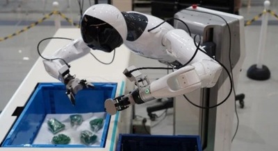矢崎総業、フィジカルAI・ヒューマノイドを活用する新拠点「Innovation Hub – REN(錬)」始動 画像