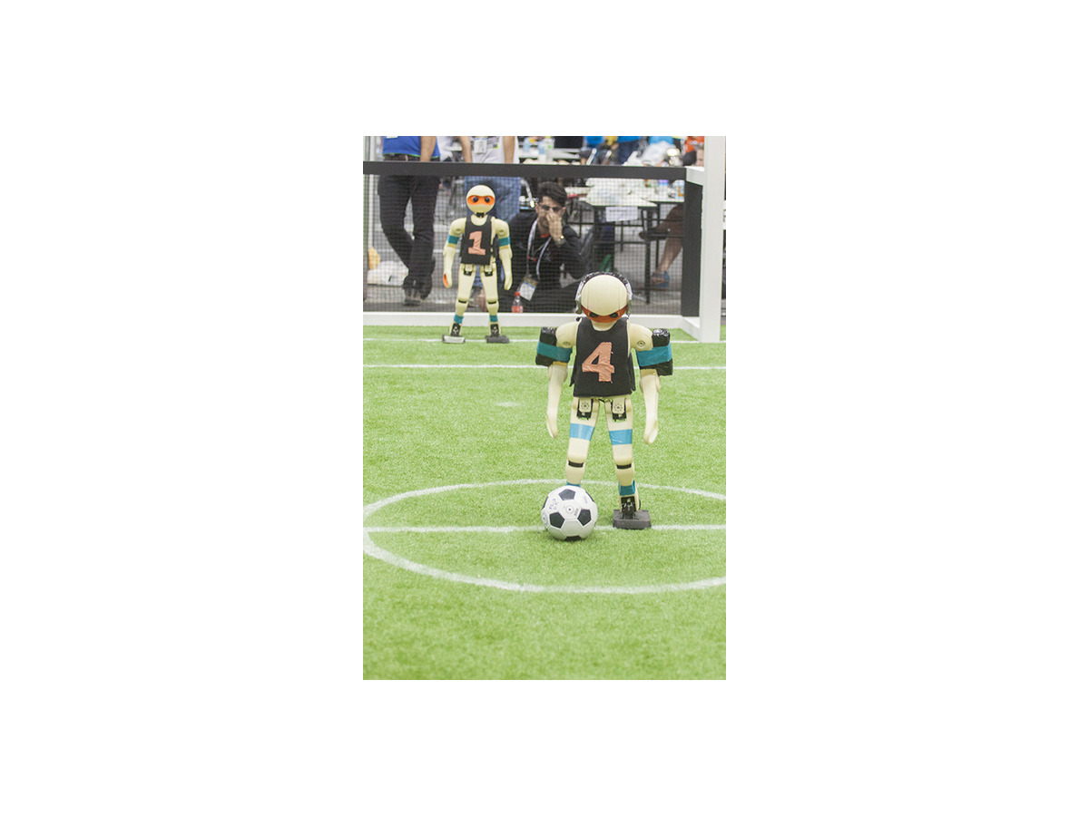 【ロボカップサッカー】ヒューマノイドリーグのルールと魅力「果てしなく遠い夢に向かって」