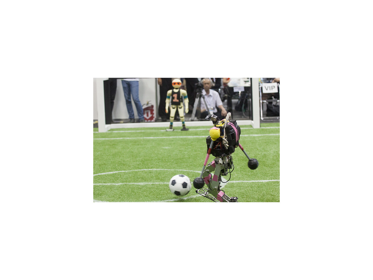【ロボカップサッカー】ヒューマノイドリーグのルールと魅力「果てしなく遠い夢に向かって」