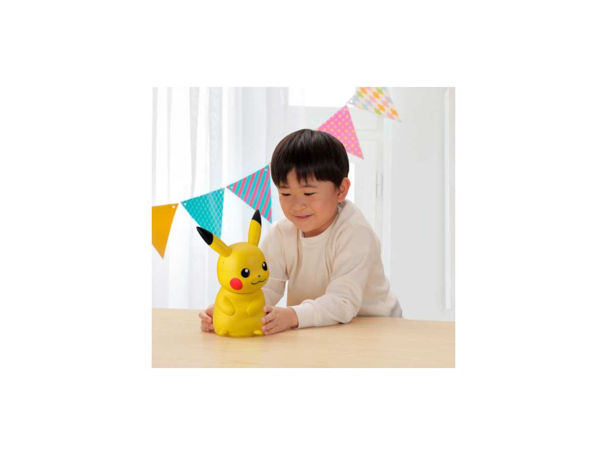 ピカチュウが声や音に反応して歌ったり、ノリノリのダンスを披露してくれる『おはなししよ！ノリノリピカチュウ』 6月17日に発売