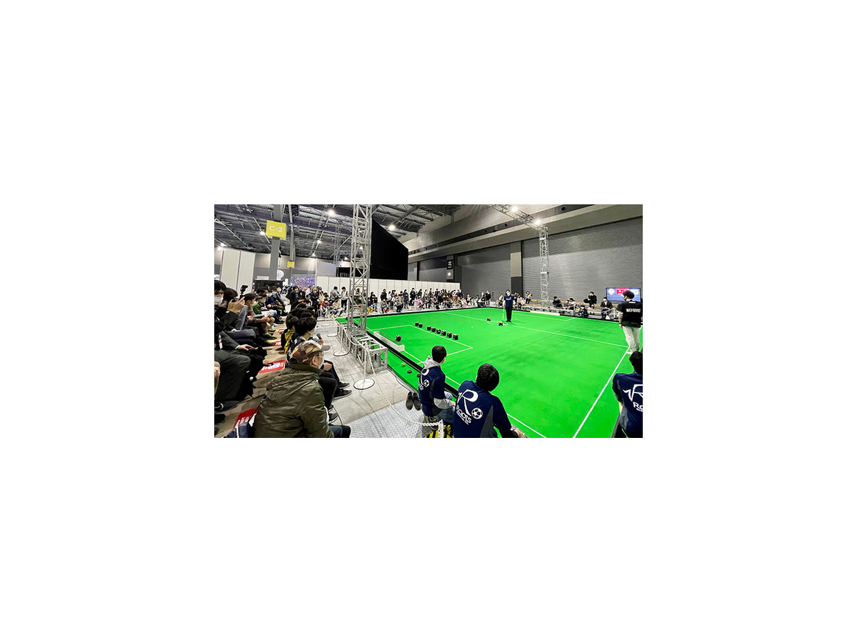 サッカー/生活支援/災害救助/産業革命4.0/ドローン 将来の社会実装に繋がる自律ロボットの競技大会「ロボカップ」 写真と動画で紹介