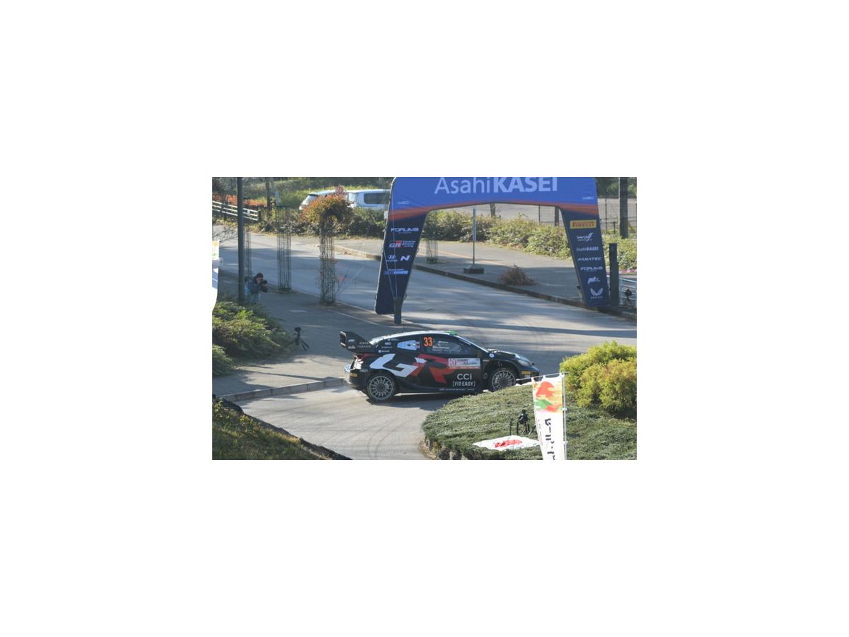 WRC「ラリージャパン2024」開幕！ホームのトヨタGRがヒョンデとの最終決戦へ！「シェイクダウン」や「現地の様子」写真レポート