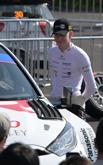 岐阜・恵那峡で整備後、午後の山岳SSへ　オジエとエバンスが僅差バトル、WRCラリージャパン