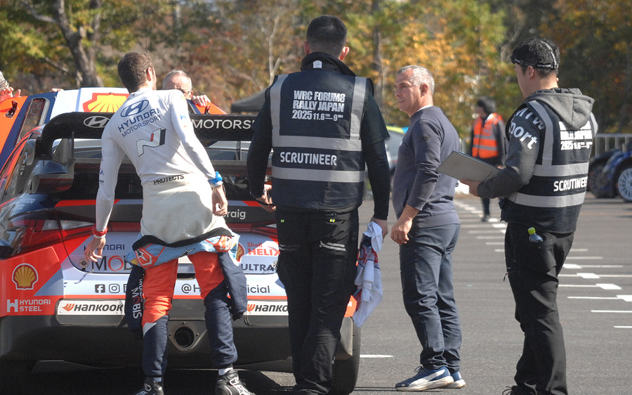 岐阜・恵那峡で整備後、午後の山岳SSへ　オジエとエバンスが僅差バトル、WRCラリージャパン