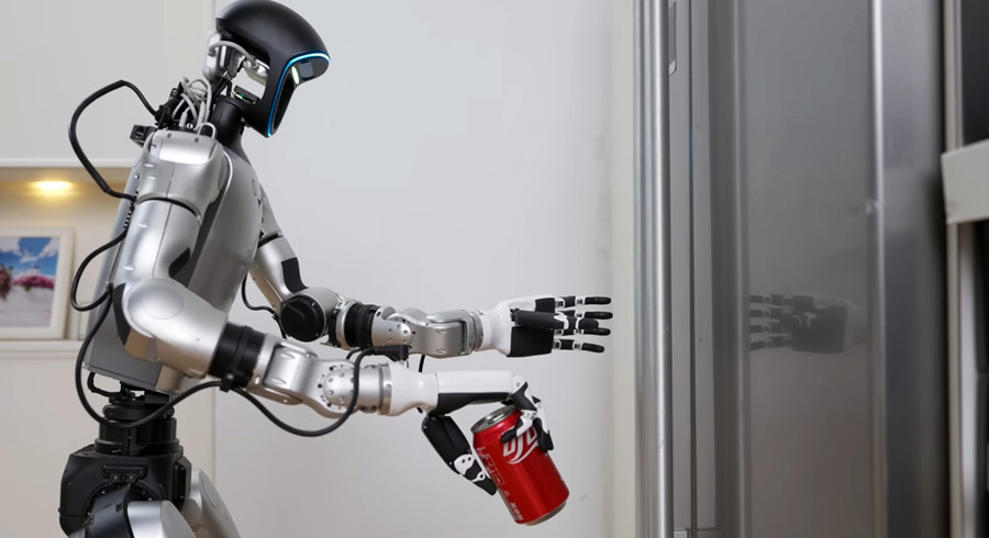 スポーツから家事へ　Unitreeのヒューマノイドが家事に挑戦、テーブル拭きや皿磨きも披露