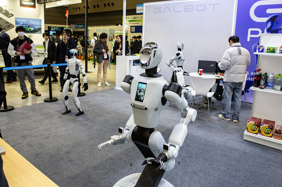 国際ロボット展で高まる「フィジカルAI」熱　ヒューマノイドと産業用ロボットの知能化が急加速