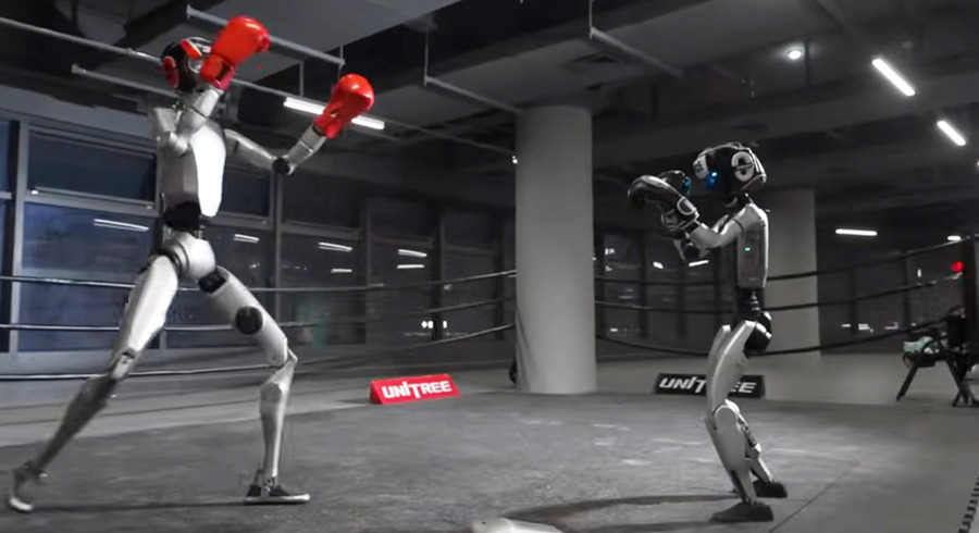 身長1.8mのヒューマノイドがキック一閃、小型ロボットの腕を破壊　Unitree