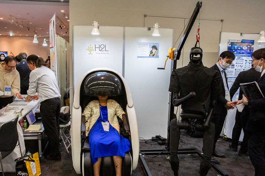 Unitreeのヒューマノイドが秋葉原に集結、間近で体感　開発最前線のセミナーも開催　TechShare「Unitree開発者カンファレンス」レポート