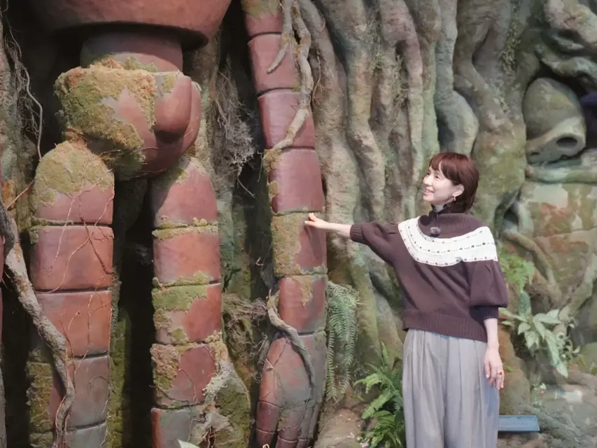 キキの部屋・サンの記憶・ロボット兵の優しさ「石田ゆり子が巡るジブリパークと世界観」ナレーターは清野菜名