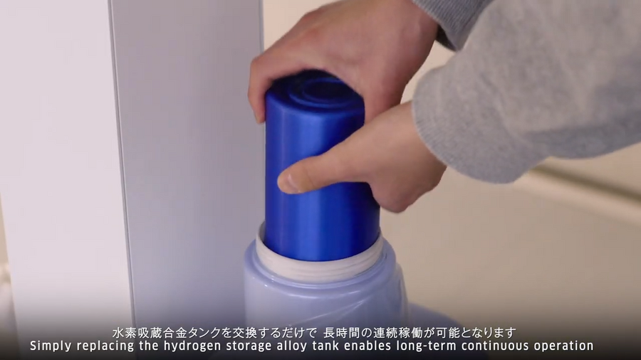 水素駆動の自律移動型ソーシャルロボット「Nyokkey」川崎重工・トヨタ紡織・大同大学が連携