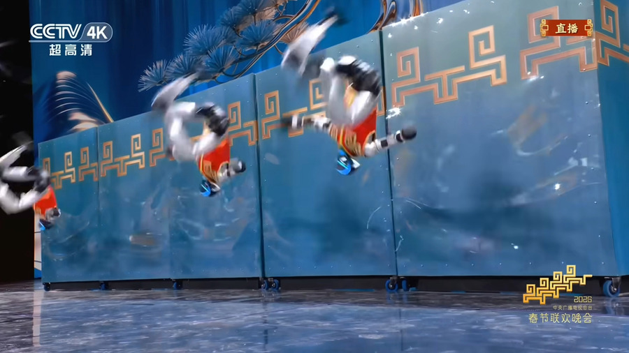 Unitree、今度は複数台のヒューマノイドが完全同期！超高度なカンフー技＋ロボット群制御の高い技術力に驚きの声