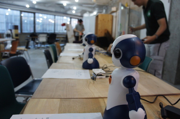【PR】 R-env:連舞®でロボットサービス開発体験ハンズオン「ヒューマンビジョンコンポ（HVCシリーズ）」編