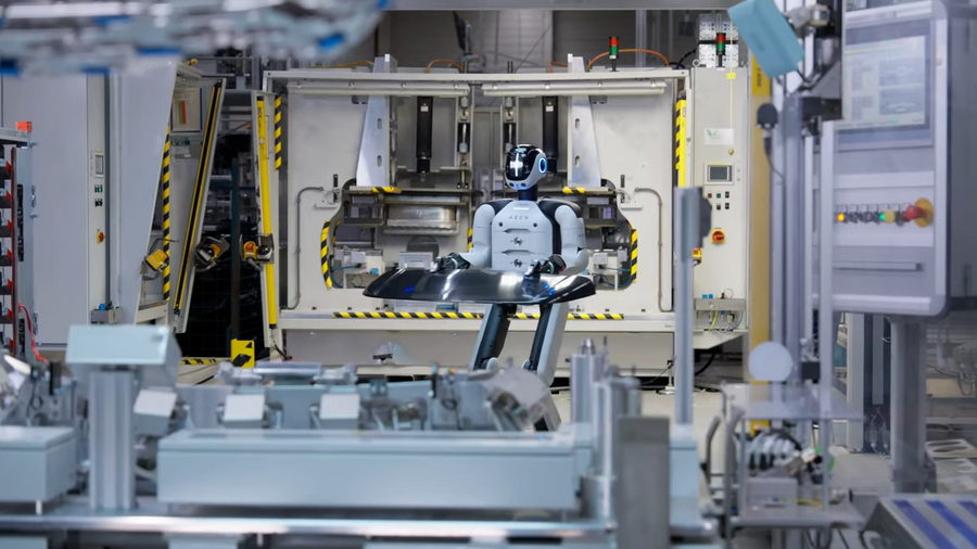 BMW、Hexagon Robotics製のヒューマノイド「AEON」を工場導入