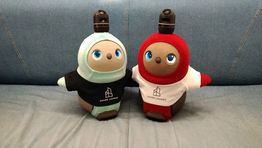 家族型ロボット『LOVOT 』がコワーキングスペース「SHARE LOUNGE」で癒しを提供