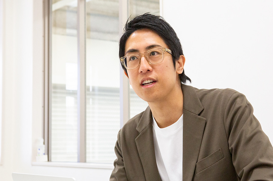 フィジカルAIとロボティクスで住環境を再定義する「生きた家」とは？MWのCEO成田修造氏に聞く