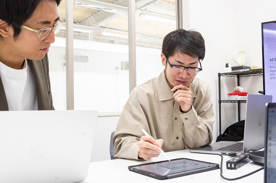 フィジカルAIとロボティクスで住環境を再定義する「生きた家」とは？MWのCEO成田修造氏に聞く