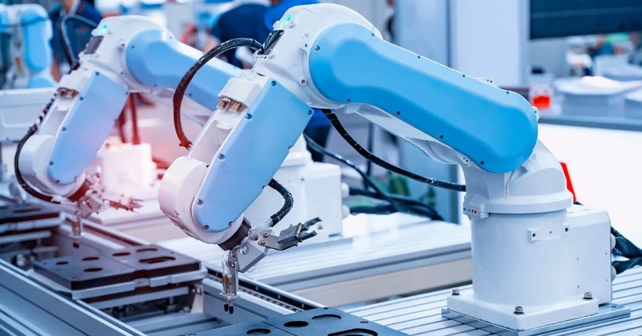 ロボット設置後の工程を50%削減、リョーサン菱洋とNTTが産業用ロボット遠隔制御に成功