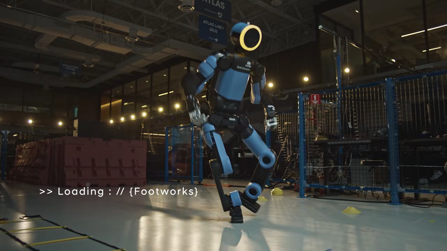 ヒューマノイド「Atlas」サッカーの特訓開始 W杯過去映像の分析＆基礎連の様子をヒョンデとボストン・ダイナミクスが動画公開
