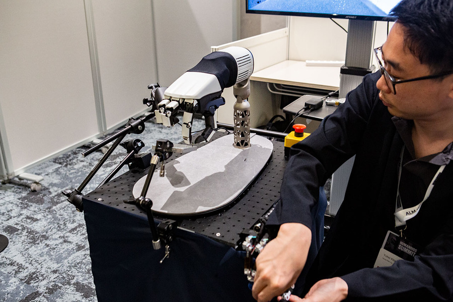 【インタビュー】ASIMOから続くHondaのロボット研究　人間超えの指先力を持つ新型多指ハンドの狙いを吉池氏に聞く