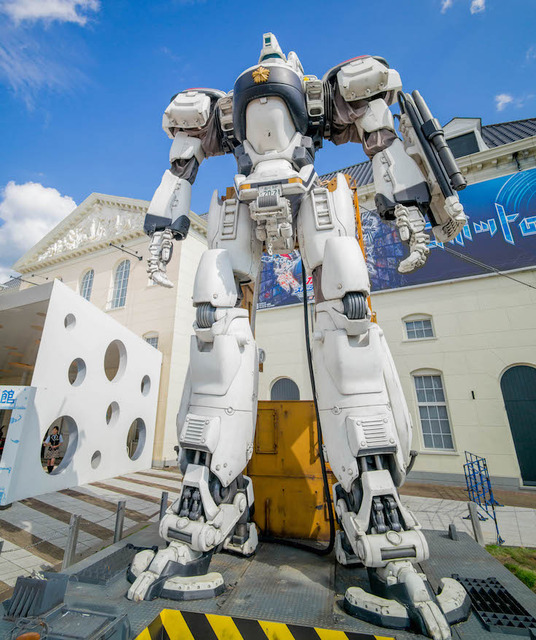 robot04