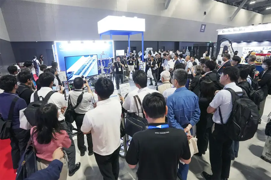 フィジカルAIプラットフォームとしてヒューマノイド・四足歩行ロボットなどを披露 「RTJ 2026」にDOBOTが出展