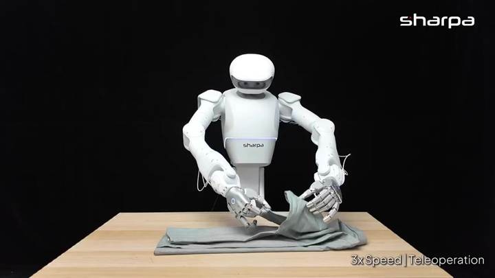 シャツの折り畳みに挑戦するヒューマノイド Sharpa製「North」が家事を丁寧かつスムーズにこなす【動画】