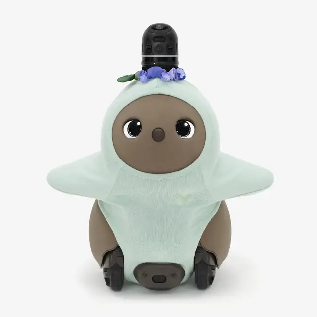 家族型ロボット「LOVOT」、夏祭りテーマの新作ウェア・アクセサリー＆「Happy Summer Bag 2026」登場