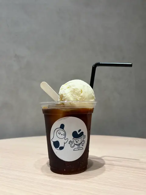LOVOTのポップアップストアが日本橋三越本店に7/15オープン カフェ「Belleville」とのコラボメニューなども