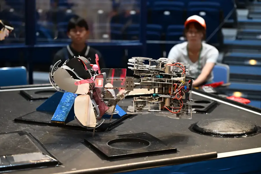 自作ロボット96チームが激突「第31回かわさきロボット競技大会」823川崎市産業振興会館で開催