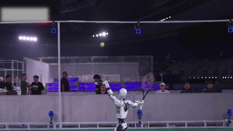 ヒューマノイドによる自律的なテニスの試合展開 中国Galbotが第2回世界人型ロボット運動会で披露