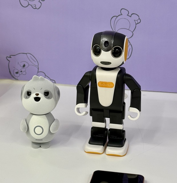 「肯定ばかりではつまらない」シャープ「ポケとも」に“おれさま”登場　生成AIの「人格」を別キャラクターにした理由