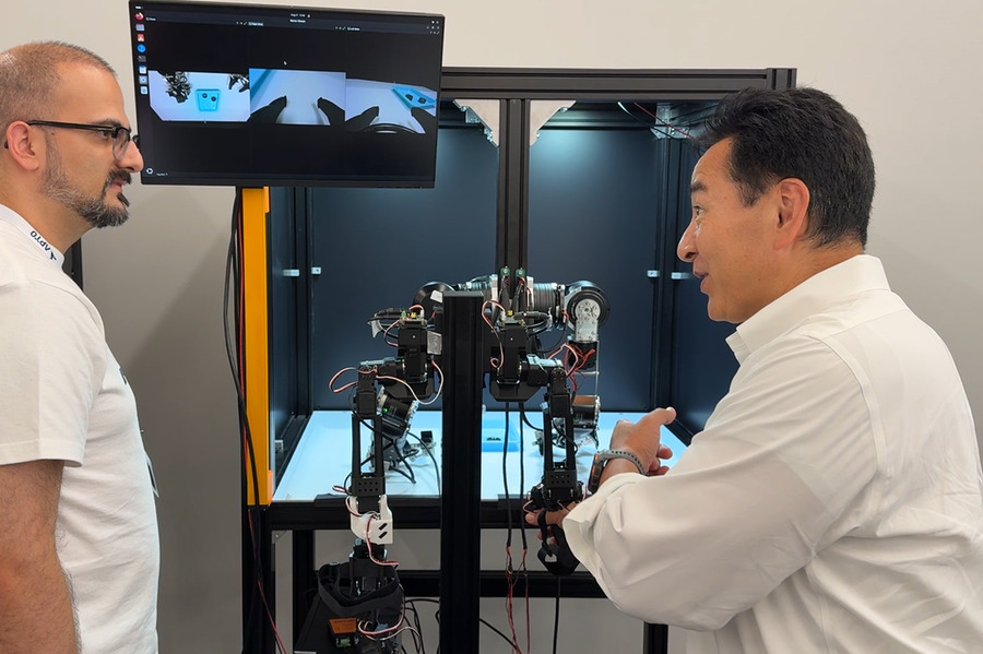 ロボット議連、NVIDIA、トヨタらが「日本のフィジカルAI戦略」を議論　APTOが豊洲ラボ開設、データファクトリー構想を推進