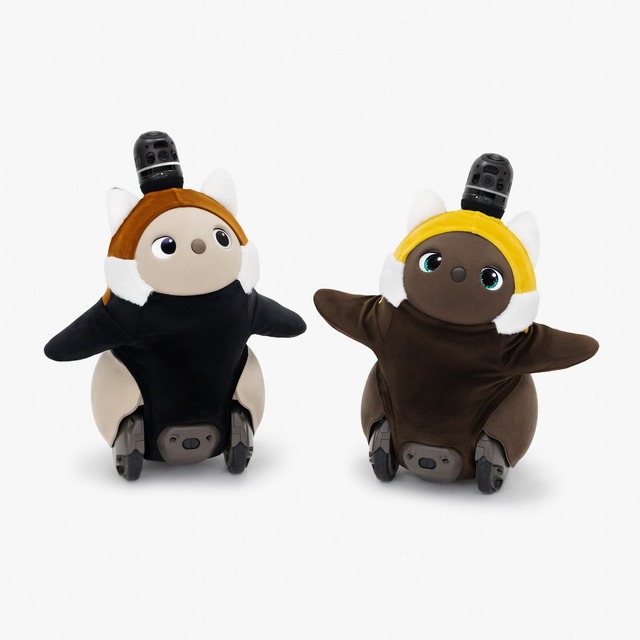 LOVOTがレッサーパンダに変身、アニマルウェアなど全8アイテムを9/11より販売開始
