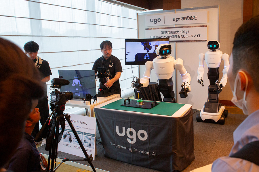 国産汎用ロボット7社の試作機を一堂に公開、フィジカルAI実装へ前進　ugoは新型セミヒューマノイド「ugo Nova」を初披露