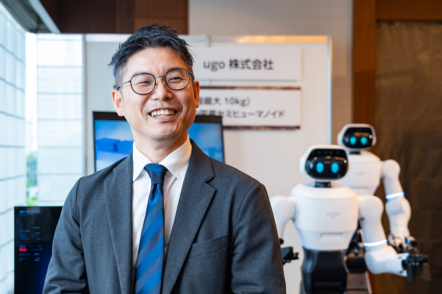 「フィジカルAI時代に最適なロボット」とは何か　ugo新型セミヒューマノイド「Nova」と開発・運用基盤が誕生した理由