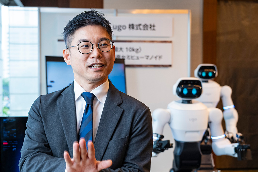 「フィジカルAI時代に最適なロボット」とは何か　ugo新型セミヒューマノイド「Nova」と開発・運用基盤が誕生した理由
