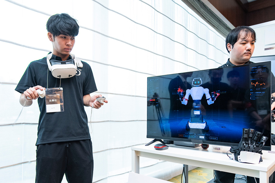 「フィジカルAI時代に最適なロボット」とは何か　ugo新型セミヒューマノイド「Nova」と開発・運用基盤が誕生した理由