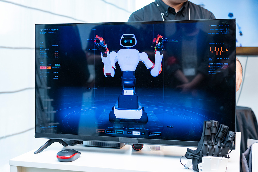 「フィジカルAI時代に最適なロボット」とは何か　ugo新型セミヒューマノイド「Nova」と開発・運用基盤が誕生した理由