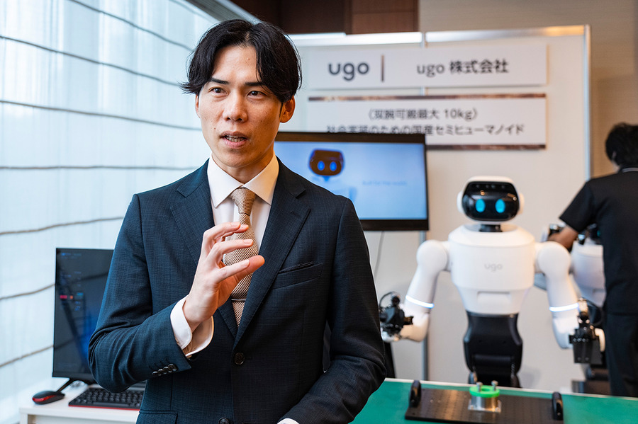 「フィジカルAI時代に最適なロボット」とは何か　ugo新型セミヒューマノイド「Nova」と開発・運用基盤が誕生した理由
