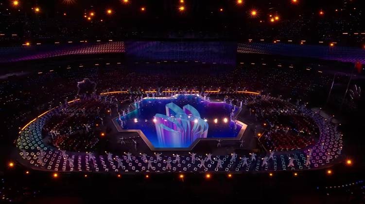 Unitreeヒューマノイド19体が人間ダンサー120人と共演 WorldSkills Shanghai 2026開会式