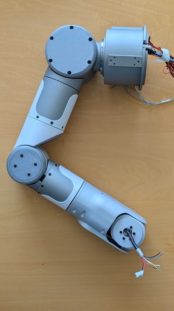 ヒューマノイド開発向けの7軸ロボットアーム「HA1」をAGIRobotsが販売開始