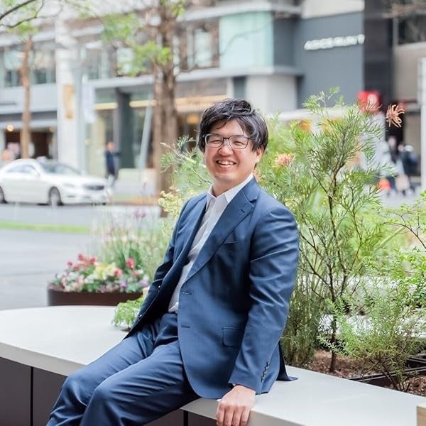 山本力弥氏