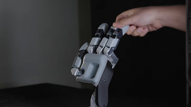 ヒューマノイドAtlasの新しいハンドは13自由度、小指を省いた理由をBoston Dynamicsの開発チームが語る【動画】