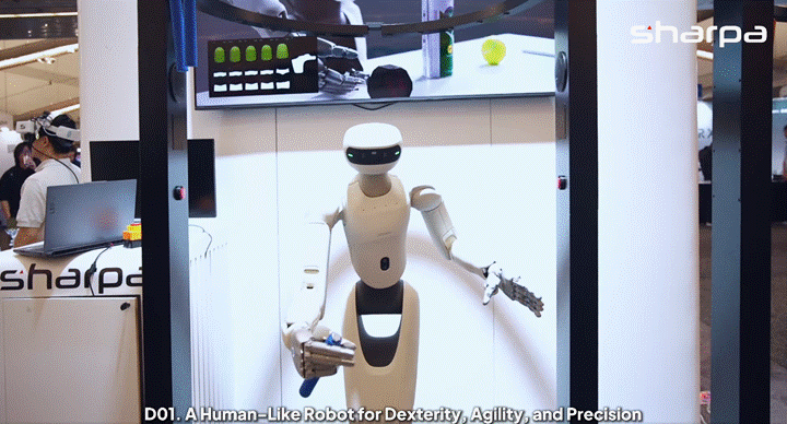 ヒューマノイドがデータグローブと21自由度ロボットハンドの組み合わせで本領発揮 SharpaがIROS 2026で示した高度な遠隔操作