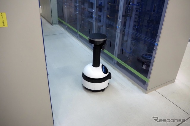 国産フィジカルAIロボット ugo mini を西武鉄道変電所に導入